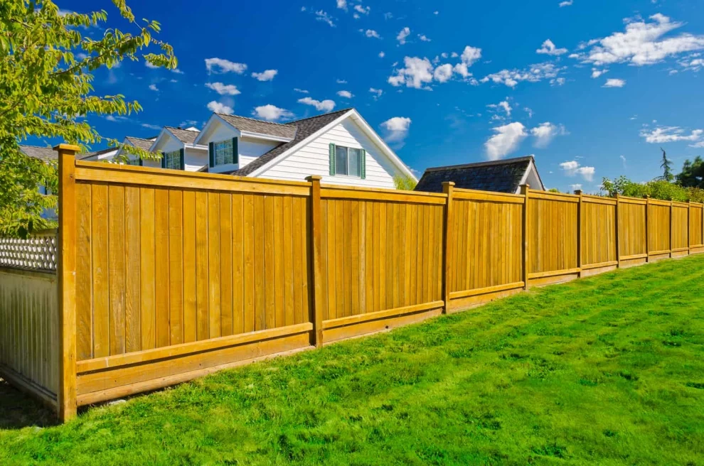 Common Fence Repair & How to Fix Them