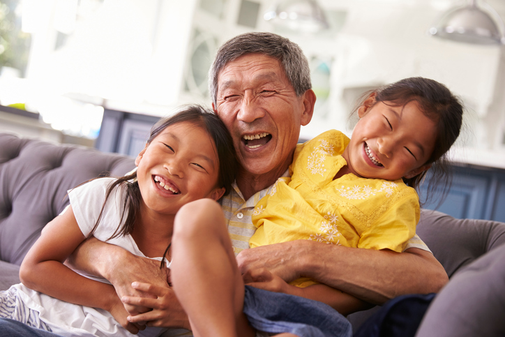 Tips To Live With Your Aged Parents or Grandparents